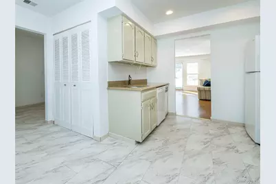 78 Santa Barbara Drive, Plainview, NY 11803 - Photo 11