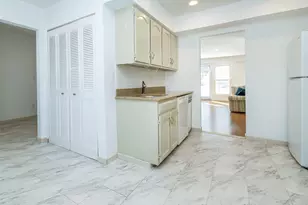 78 Santa Barbara Dr, Plainview, NY 11803 - Photo 11