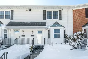 78 Santa Barbara Dr, Plainview, NY 11803 - Photo 3