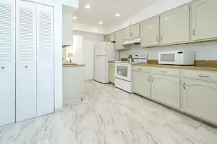 78 Santa Barbara Dr, Plainview, NY 11803 - Photo 7