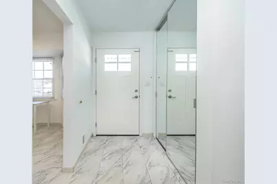 78 Santa Barbara Drive, Plainview, NY 11803 - Photo 5