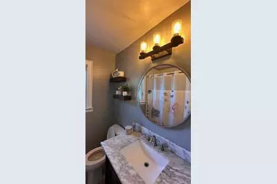 422 St Agnes Place, Franklin Square, NY 11010 - Photo 5