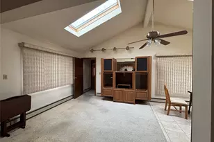 660 Hewlett St, Franklin Square, NY 11010 - Photo 15