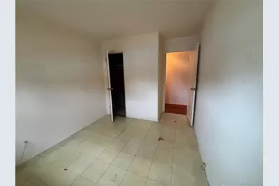 660 Hewlett Street, Franklin Square, NY 11010 - Photo 23