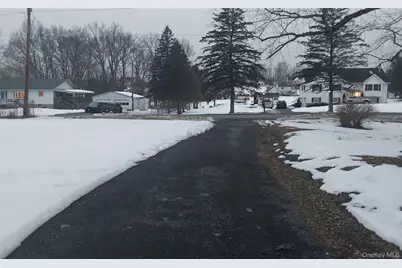 202 Ridgebury Road, New Hampton, NY 10958 - Photo 5