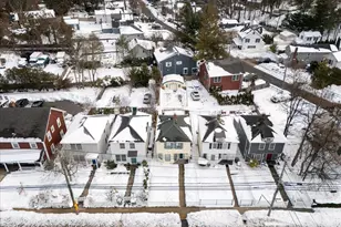 170 Birch Hill Rd, Locust Valley, NY 11560 - Photo 29