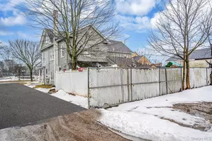 49 Main St, West Sayville, NY 11796 - Photo 9