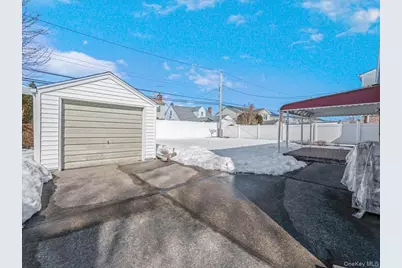 38 Leslie Lane, New Hyde Park, NY 11040 - Photo 19