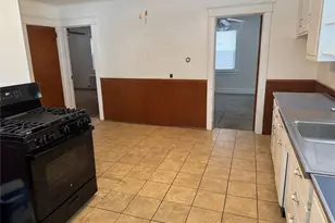 45 Smith St, Glen Cove, NY 11542 - Photo 9