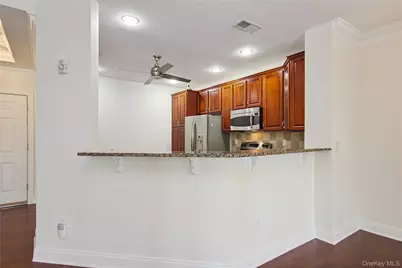 323 Regency Drive #323, Fishkill, NY 12524 - Photo 7