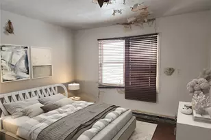 34 Pineview Blvd, Central Islip, NY 11722 - Photo 7