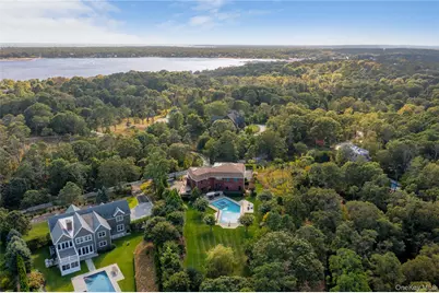 89 Old Canoe Place Road, Hampton Bays, NY 11946 - Photo 37
