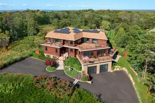 89 Old Canoe Place Rd, Hampton Bays, NY 11946 - Photo 19