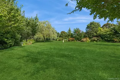 89 Old Canoe Place Road, Hampton Bays, NY 11946 - Photo 23