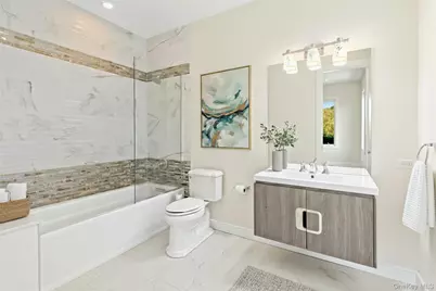 89 Old Canoe Place Road, Hampton Bays, NY 11946 - Photo 33