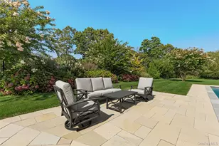 89 Old Canoe Place Rd, Hampton Bays, NY 11946 - Photo 21