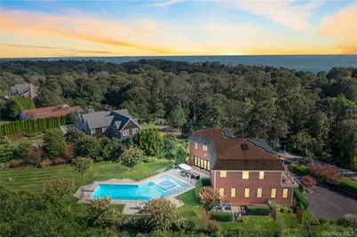 89 Old Canoe Place Road, Hampton Bays, NY 11946 - Photo 37