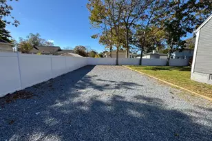 8 Paul Dr, Mastic, NY 11950 - Photo 37