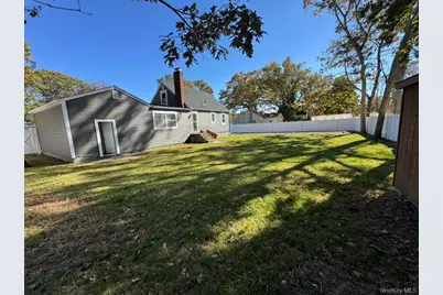 8 Paul Drive, Mastic, NY 11950 - Photo 39