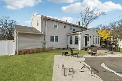 2846 Morgan Drive, Wantagh, NY 11793 - Photo 39