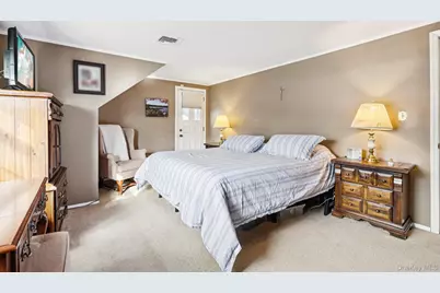 2846 Morgan Drive, Wantagh, NY 11793 - Photo 29