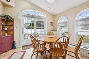 2846 Morgan Dr, Wantagh, NY 11793 - Photo 17