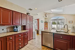 2846 Morgan Dr, Wantagh, NY 11793 - Photo 7