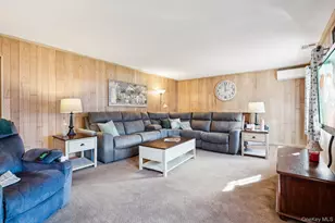 2846 Morgan Dr, Wantagh, NY 11793 - Photo 9