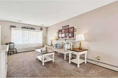 2846 Morgan Drive, Wantagh, NY 11793 - Photo 13