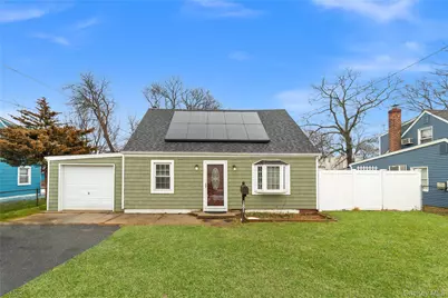 181 S Alleghany Avenue, Lindenhurst, NY 11757 - Photo 1