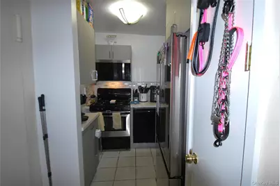 7 Balint Drive #521, Yonkers, NY 10710 - Photo 5