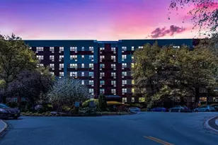 7 Balint Dr, Yonkers, NY 10710 - Photo 17