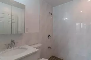 88-56 162nd St, Jamaica, NY 11432 - Photo 15
