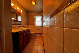 24 Lorraine Blvd, Poughkeepsie, NY 12603 - Photo 3