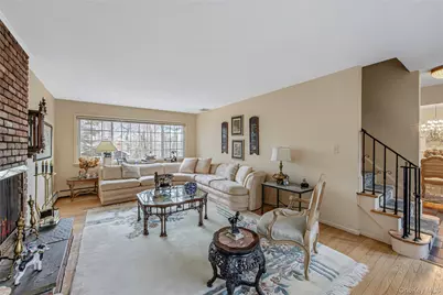 35 High Hills Lane, Huntington Station, NY 11746 - Photo 7