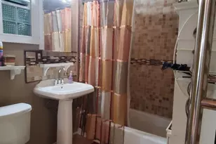 34-30 34th St, Astoria, NY 11106 - Photo 17