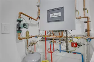 10 Roman Acres Dr, Garnerville, NY 10923 - Photo 33