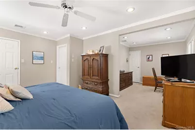 24 King Avenue, Melville, NY 11747 - Photo 13