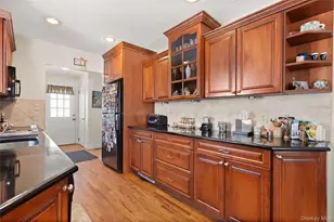 24 King Ave, Melville, NY 11747 - Photo 17