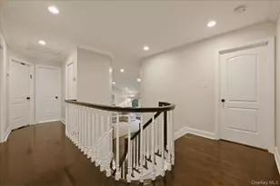 3311 Hewlett Ave, Merrick, NY 11566 - Photo 23