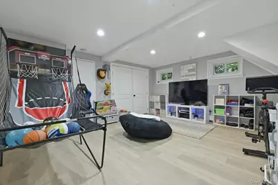 3311 Hewlett Avenue, Merrick, NY 11566 - Photo 37