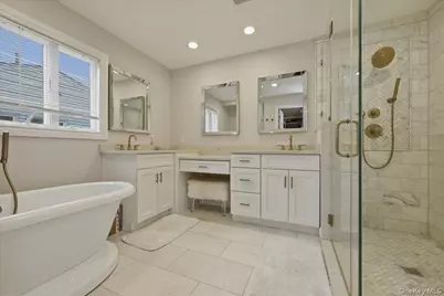 3311 Hewlett Avenue, Merrick, NY 11566 - Photo 27