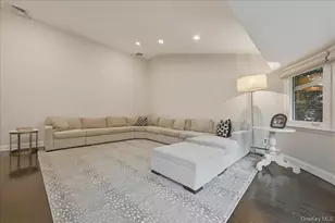 3311 Hewlett Ave, Merrick, NY 11566 - Photo 21