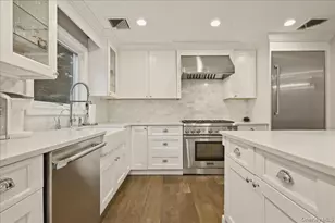 3311 Hewlett Ave, Merrick, NY 11566 - Photo 9