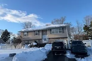 7 Horseshoe Dr, Holbrook, NY 11741 - Photo 13