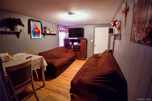 26 Palm Rd, Rocky Point, NY 11778 - Photo 7