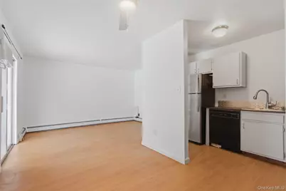 8 Ivy Court #B, Fishkill, NY 12524 - Photo 11