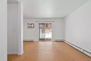 8 Ivy Ct, Fishkill, NY 12524 - Photo 5