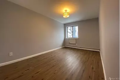 6122 168th Street #2R, Fresh Meadows, NY 11365 - Photo 5