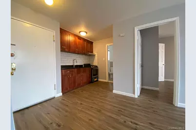 6122 168th Street #2R, Fresh Meadows, NY 11365 - Photo 3